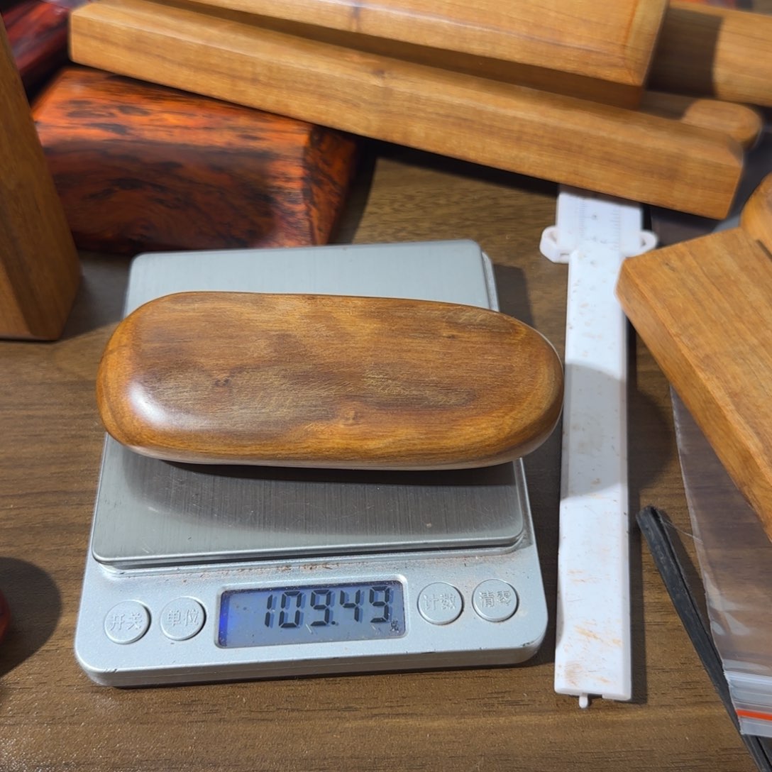 凌***越木印度迈索尔老山檀香老料