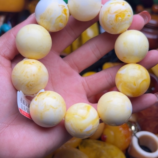 琥珀手串未镶嵌蜜蜡