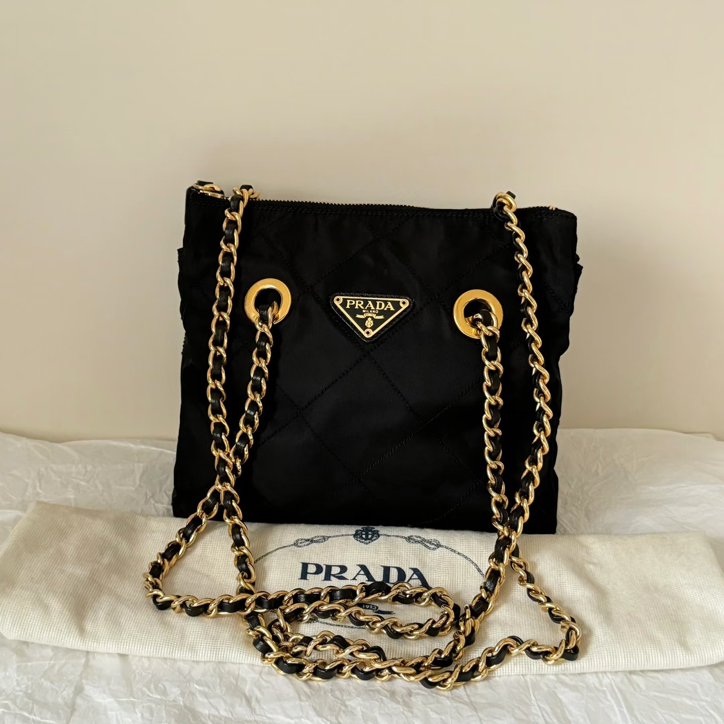 95新 Prada/普拉达 黑金20尼龙降落伞单肩包