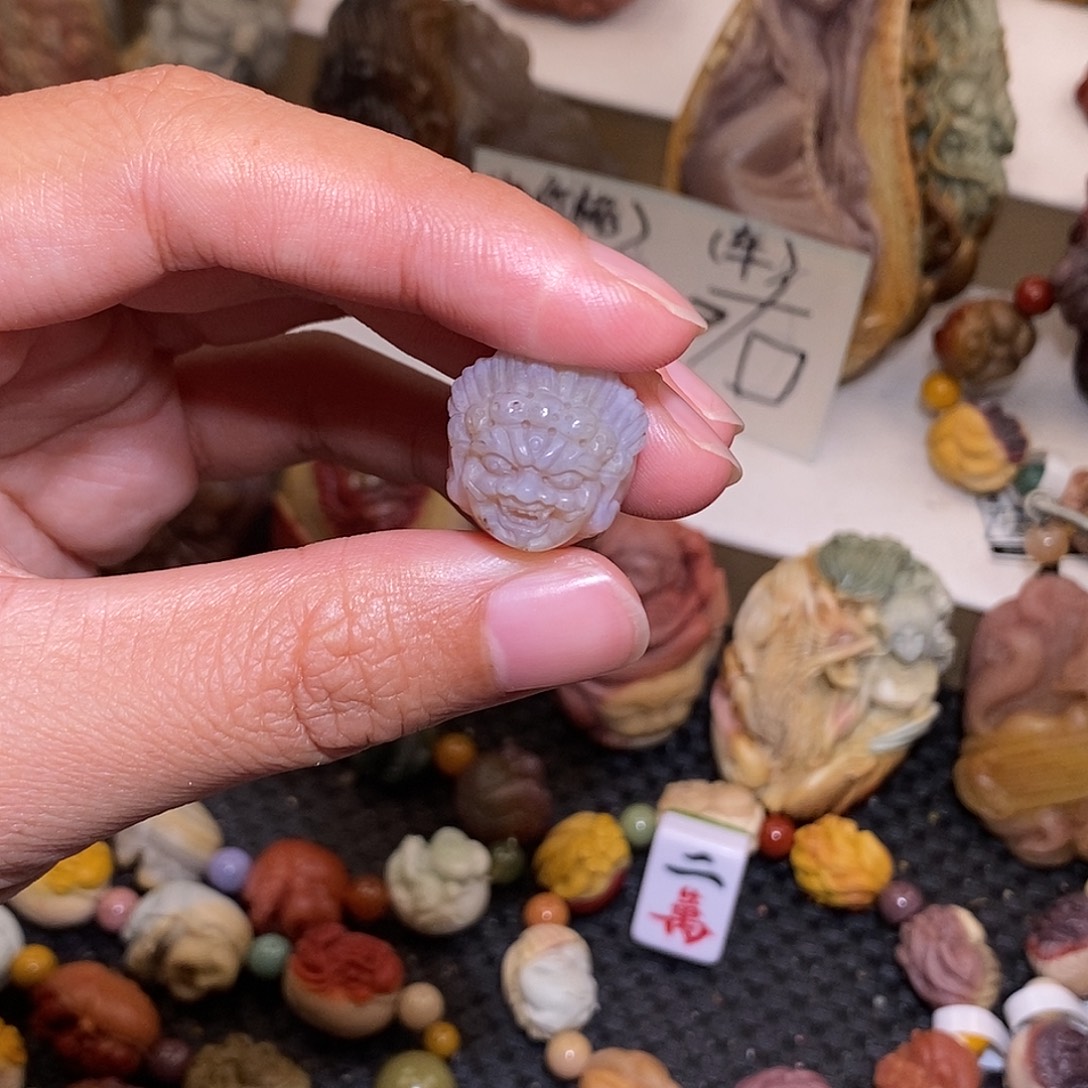 石英质玉（阿拉善玉）未镶嵌手链