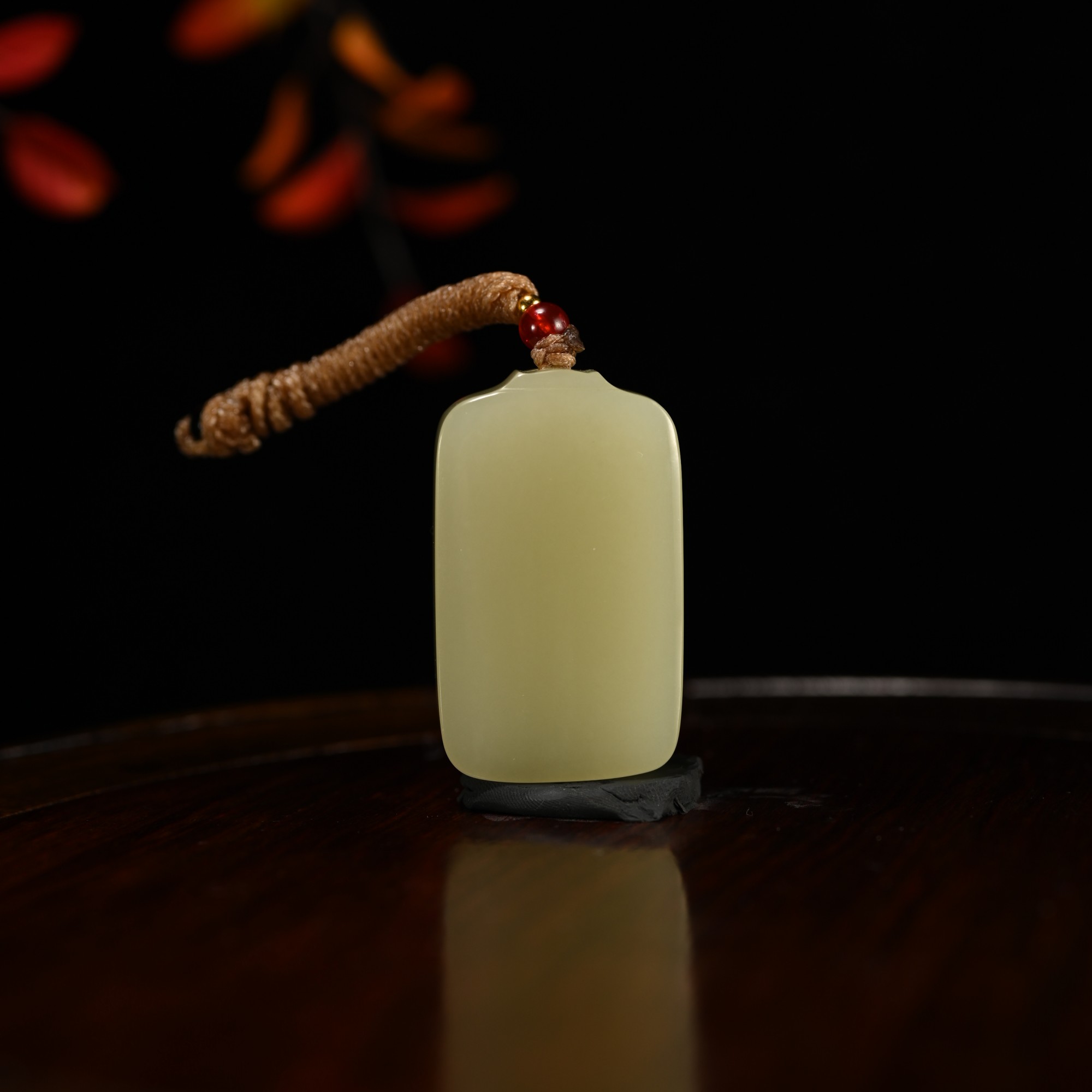 Lot8820 HP6804329和田玉黄玉无事牌挂件/杭拍