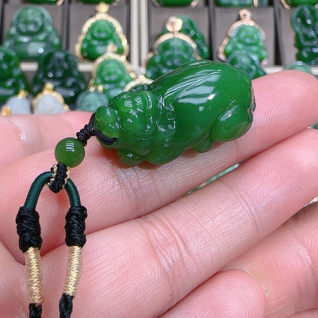 和田玉（碧玉）吊坠(不含链)未镶嵌