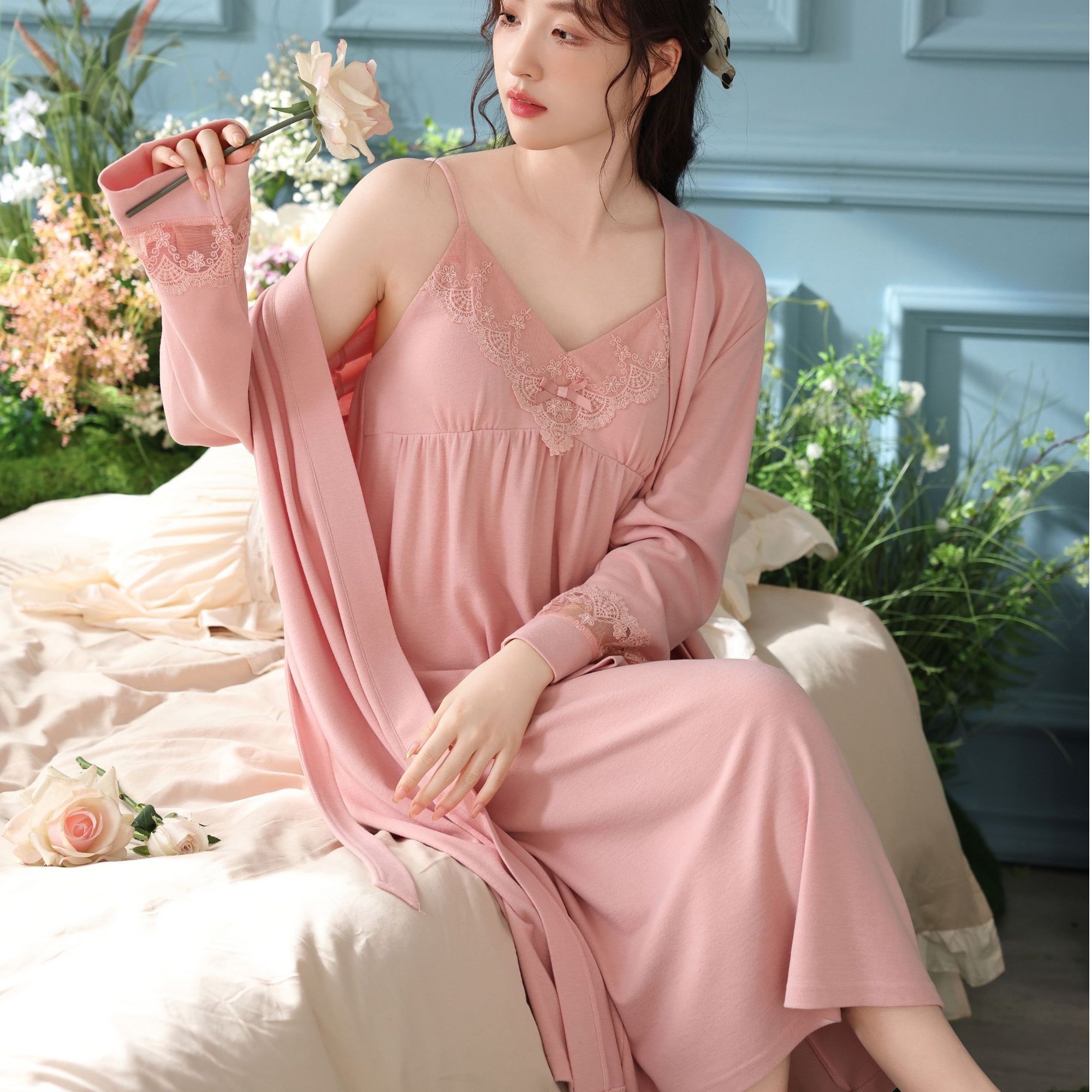金黛儿秋冬新款吊带睡裙长袖睡袍两件套性感薄羊蚕绒睡衣女25623