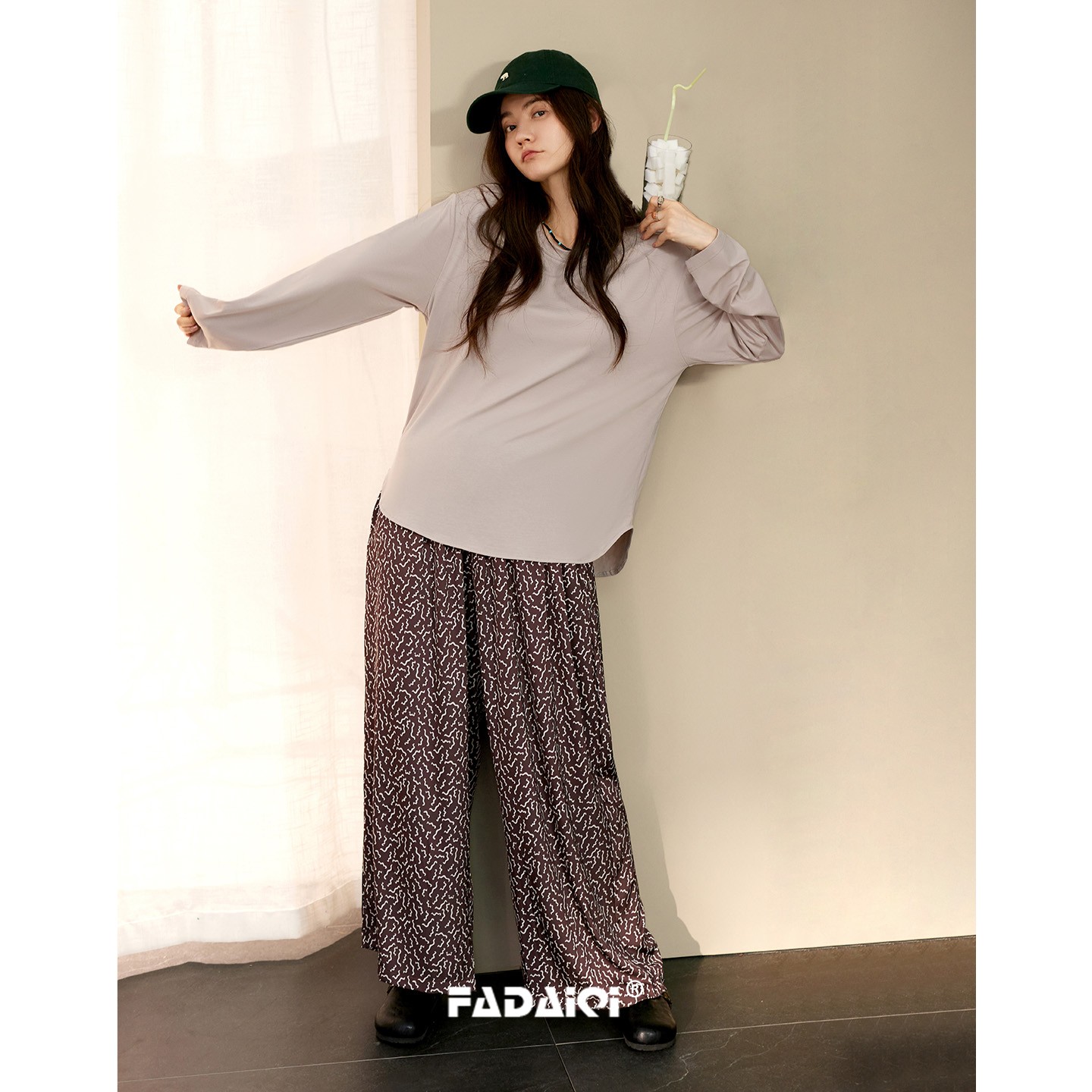 带胸垫一体睡衣女春秋款2025新款莫代尔棉长袖阔腿裤可外穿家居服