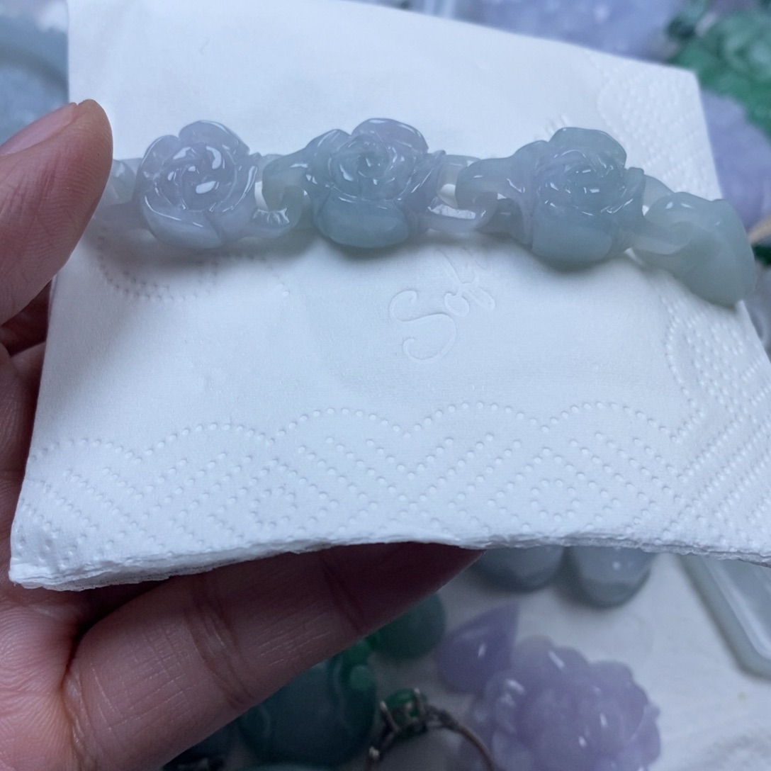 颈饰未镶嵌翡翠r****7翡翠