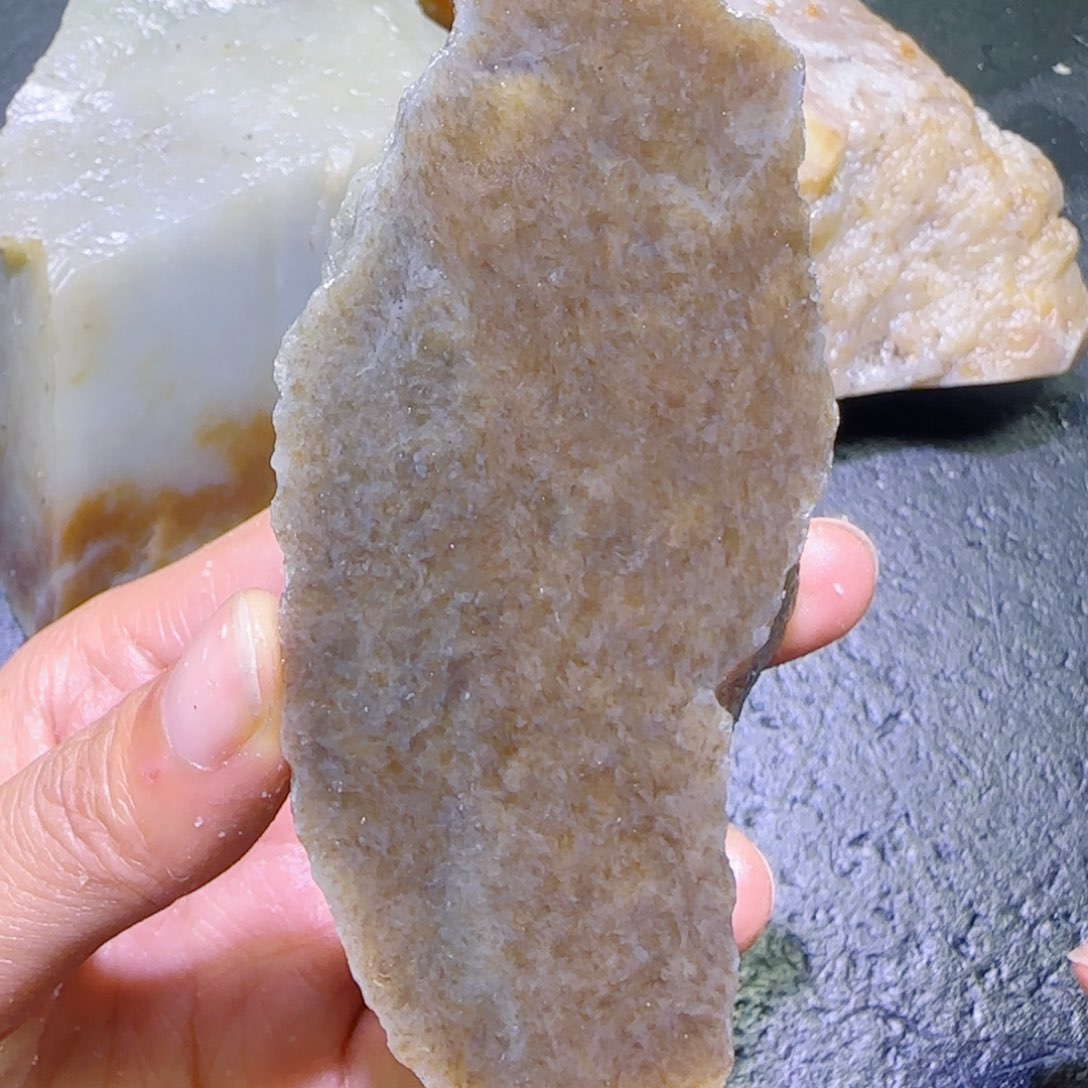 和田玉未镶嵌珠宝半成品