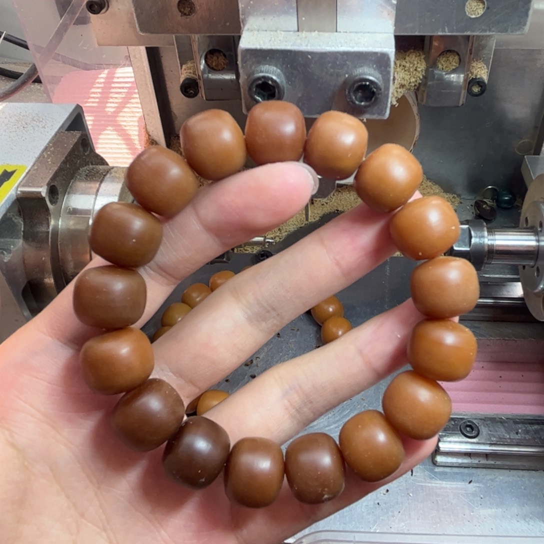 吊坠菩提根/象牙果