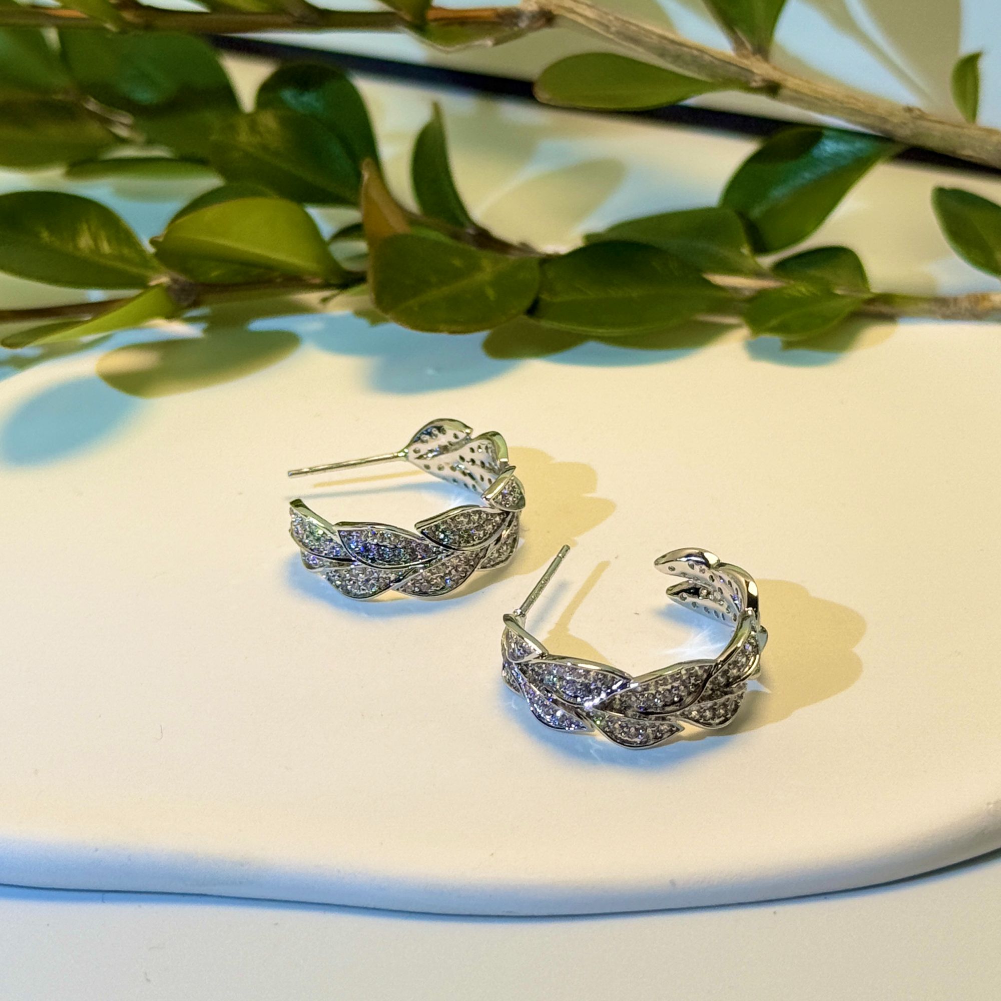 九小尚 铜合金珐琅耳饰 R1381秋季冬季冬天过年耳饰耳环