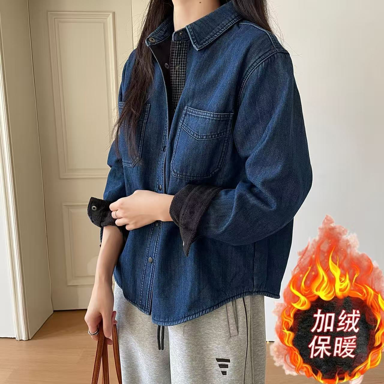 2025加绒加厚软牛仔衬衫女冬季韩系保暖叠穿内搭不卷边法式上衣女