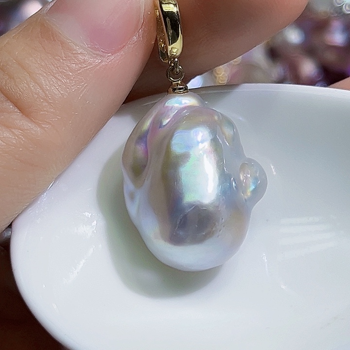 颈饰未镶嵌淡水珍珠