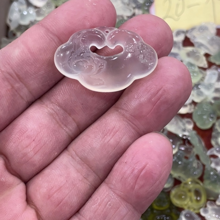 蛇纹石玉合金颈饰