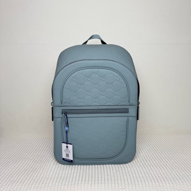 99新 GUCCI/古驰  5880/闲置品男士浅蓝色全皮压纹双肩包