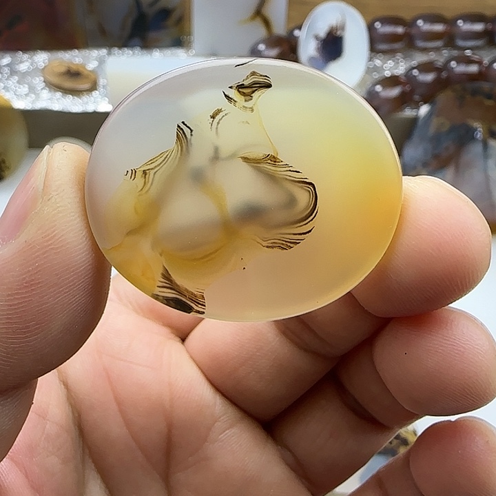 玛瑙/玉髓未镶嵌颈饰