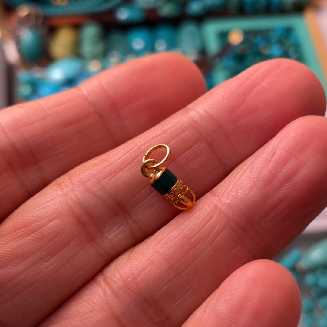 18K金镶嵌绿松石颈饰