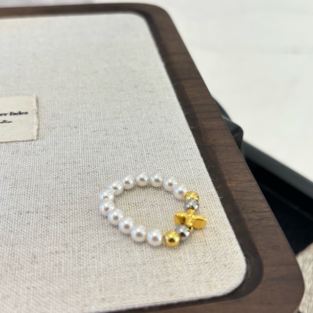 铜合金仿珍珠戒指 黄尖花zz戒指JZ1829