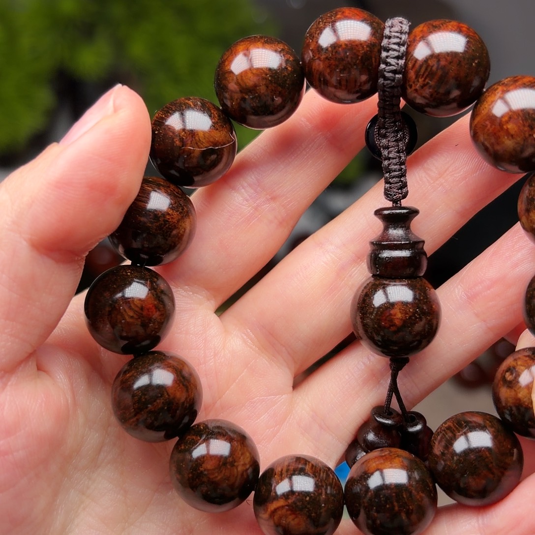 张***一黄花梨/降香黄檀任