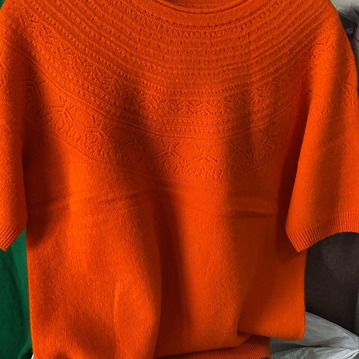 100%美丽诺羊毛橘色短袖130斤以内