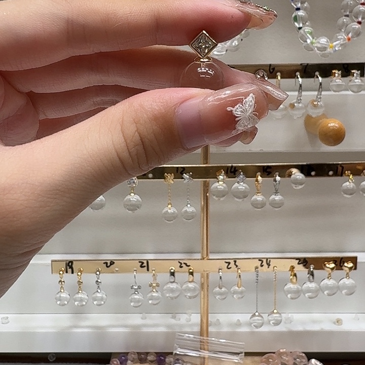 手绳未镶嵌紫晶耳钉