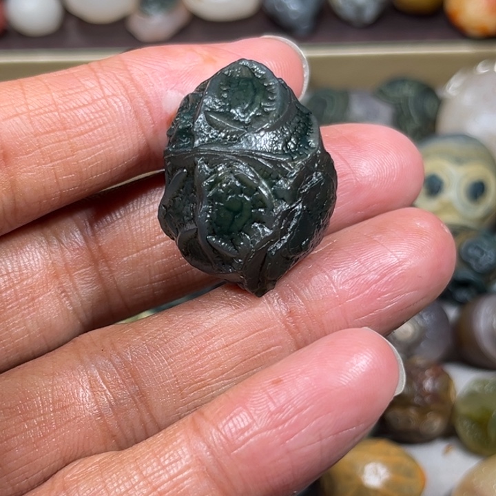 琉璃手工艺品绿筋脉