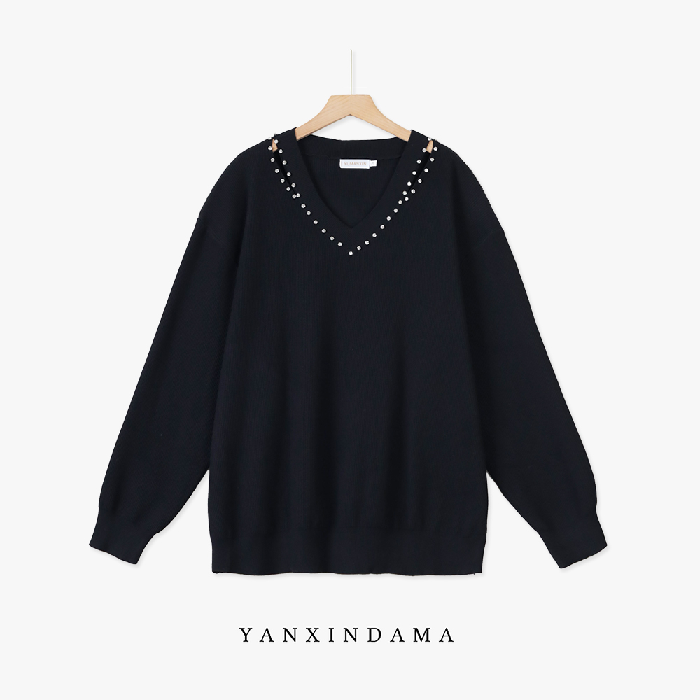 【岩心】大码女装300斤胖MM轻熟风镂空V领纯色毛针织衫8097