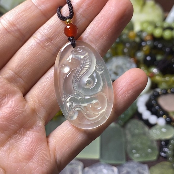 岫玉岫玉挂件未镶嵌无**秀