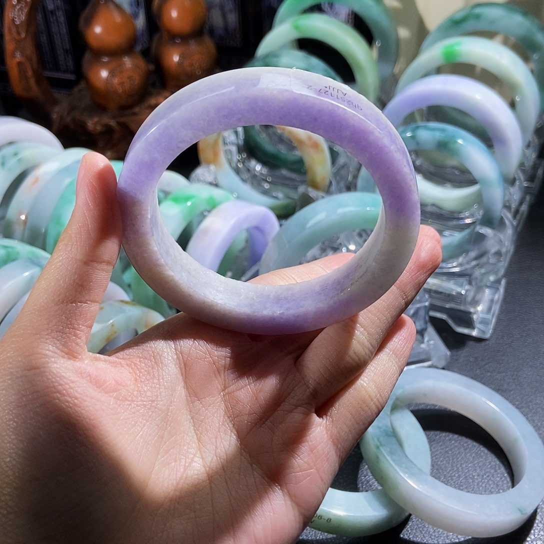 认***钱定制翡翠未镶嵌手镯