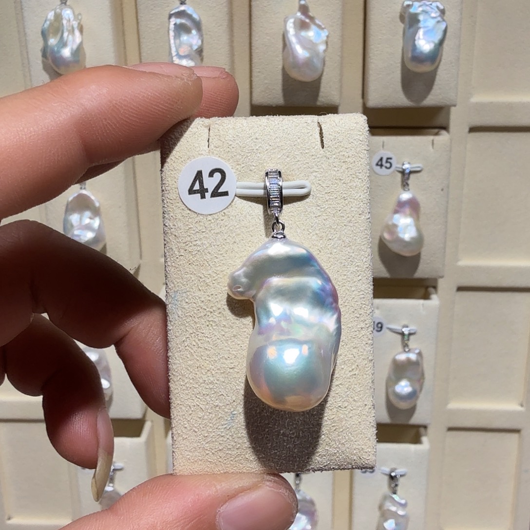 淡水珍珠银S925镶嵌颈饰