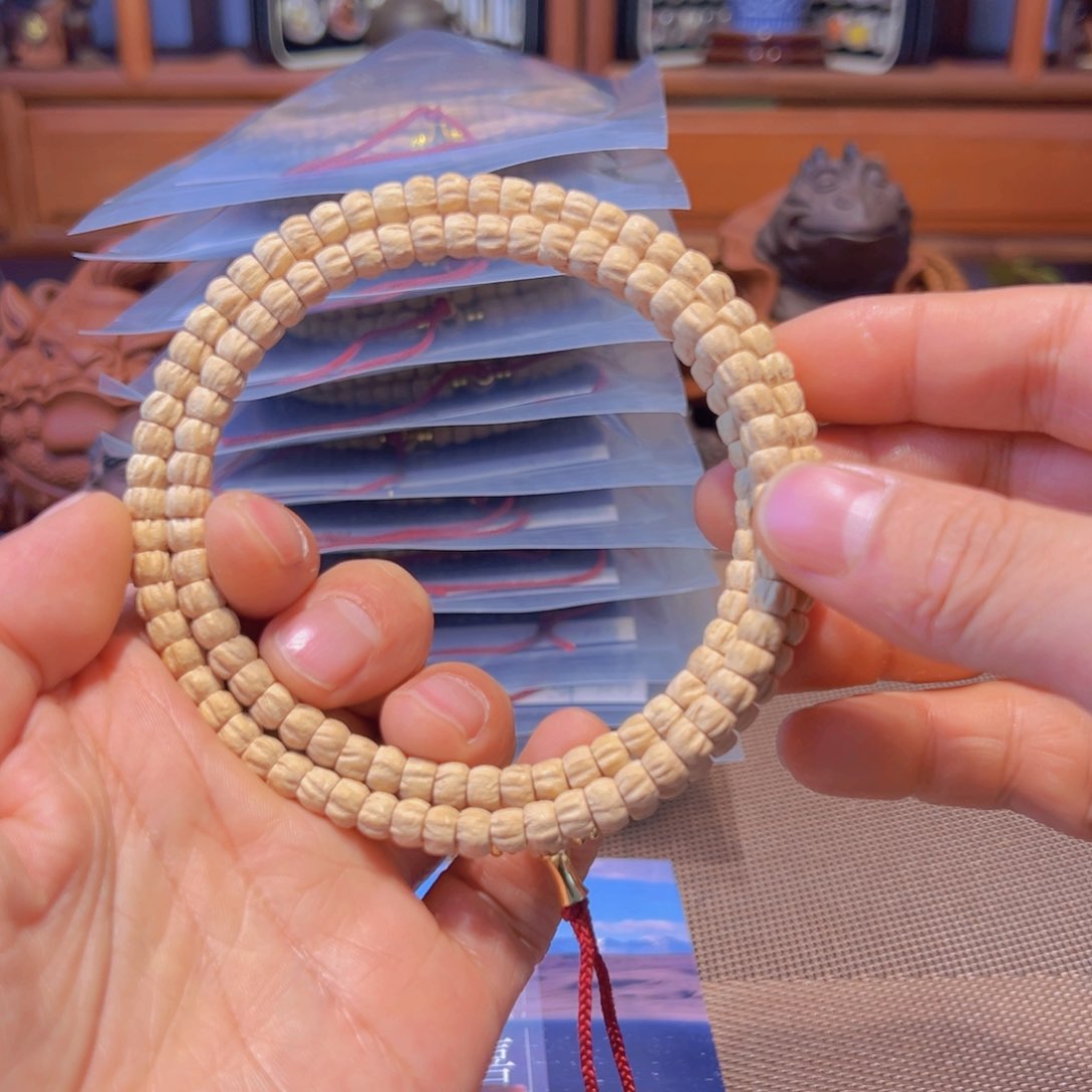 柏香籽/百香籽吊坠不*?