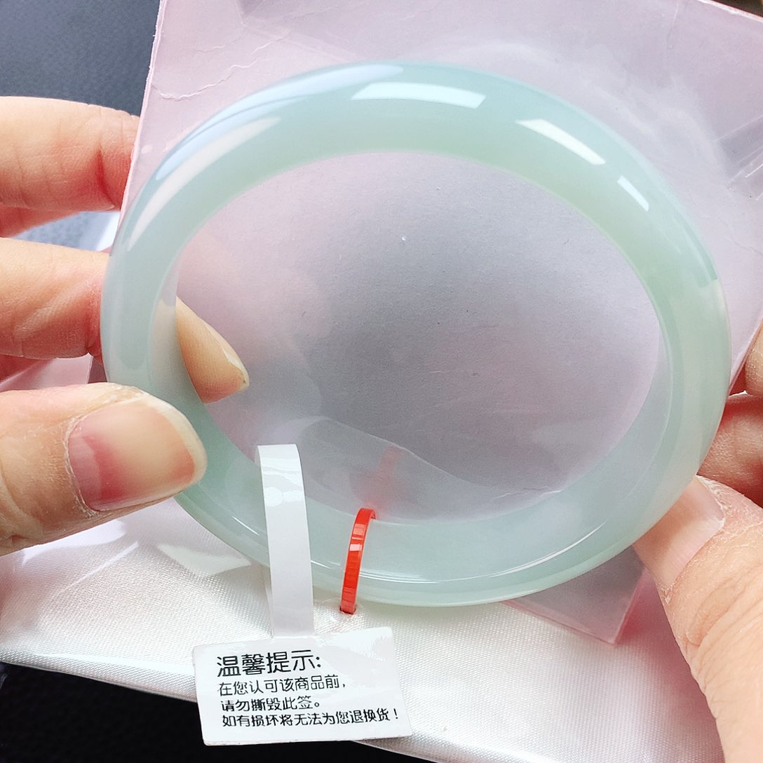 未镶嵌手镯翡翠58圈