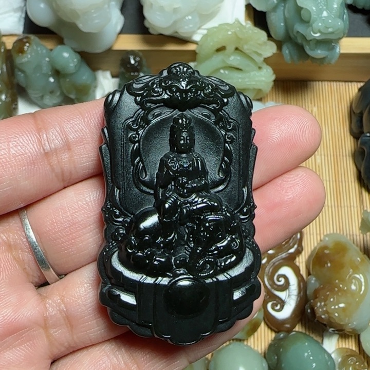 和田玉挂件未镶嵌