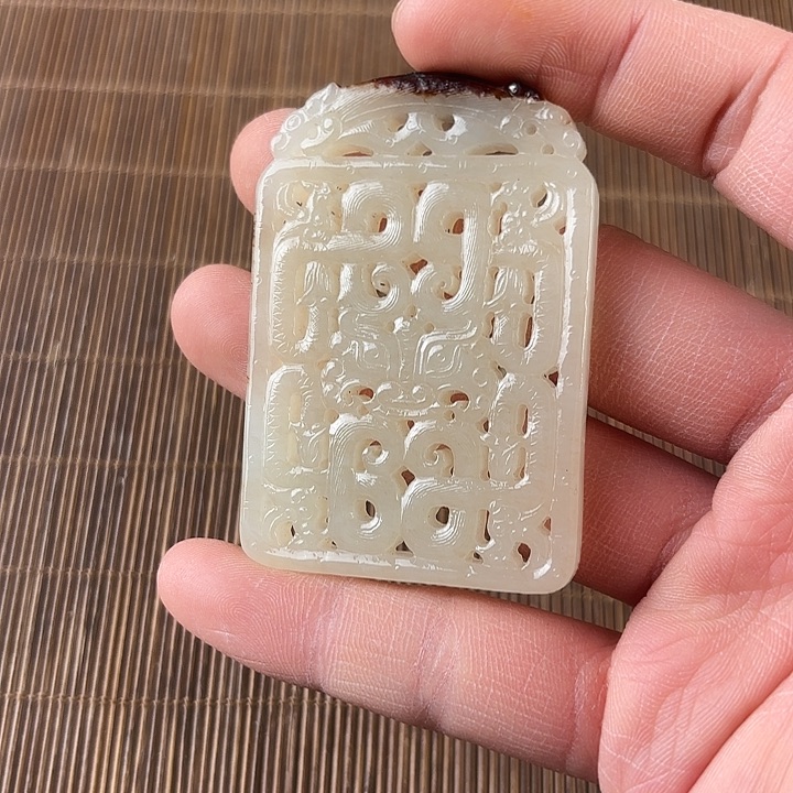 适***王和田玉未镶嵌挂件