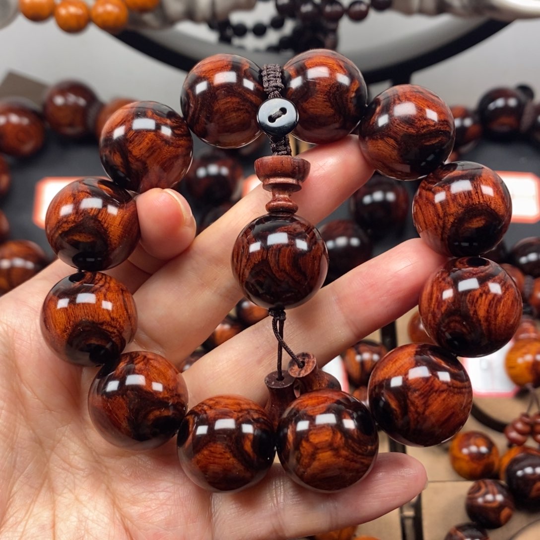 【闪购商品】黄花梨/降香黄檀2.0对眼鬼脸