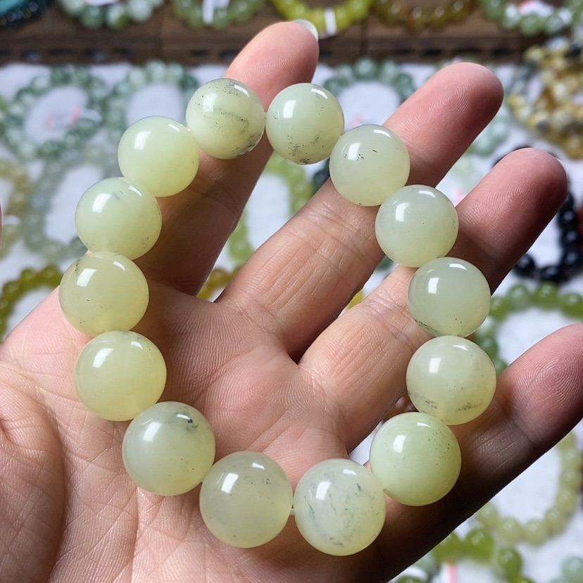 【闪购商品】蛇纹石玉手串未镶嵌卡16