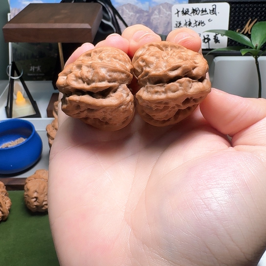 你***猜文玩核桃吊坠择真严选四开背S级延庆