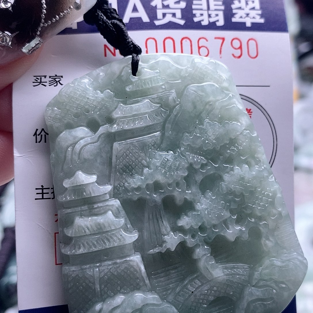 翡翠未镶嵌吊坠(不含链)