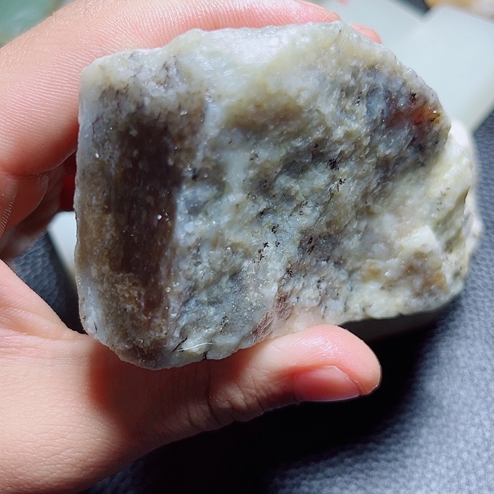 和田玉未镶嵌珠宝奇石