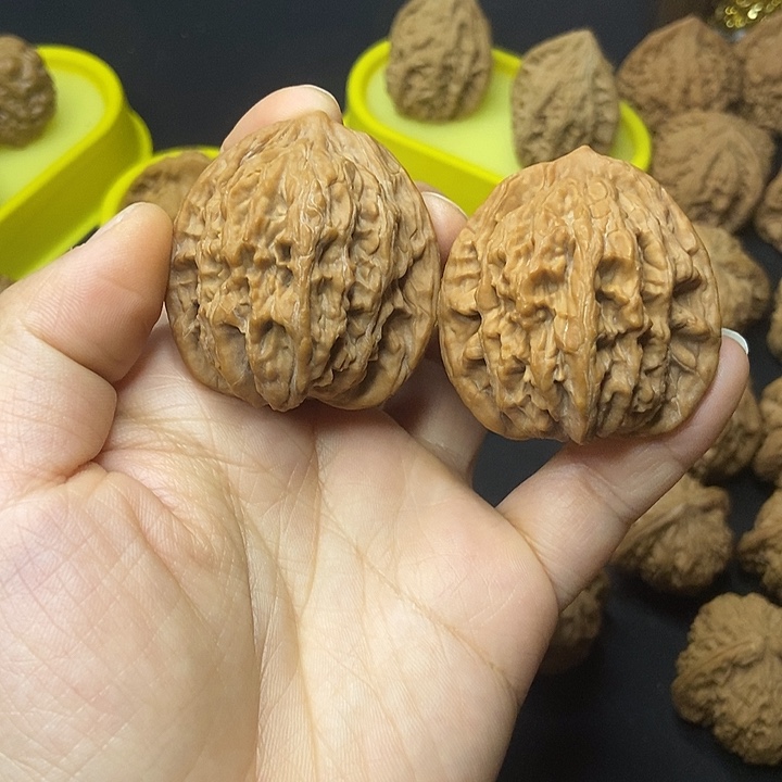 文玩核桃   虎头   