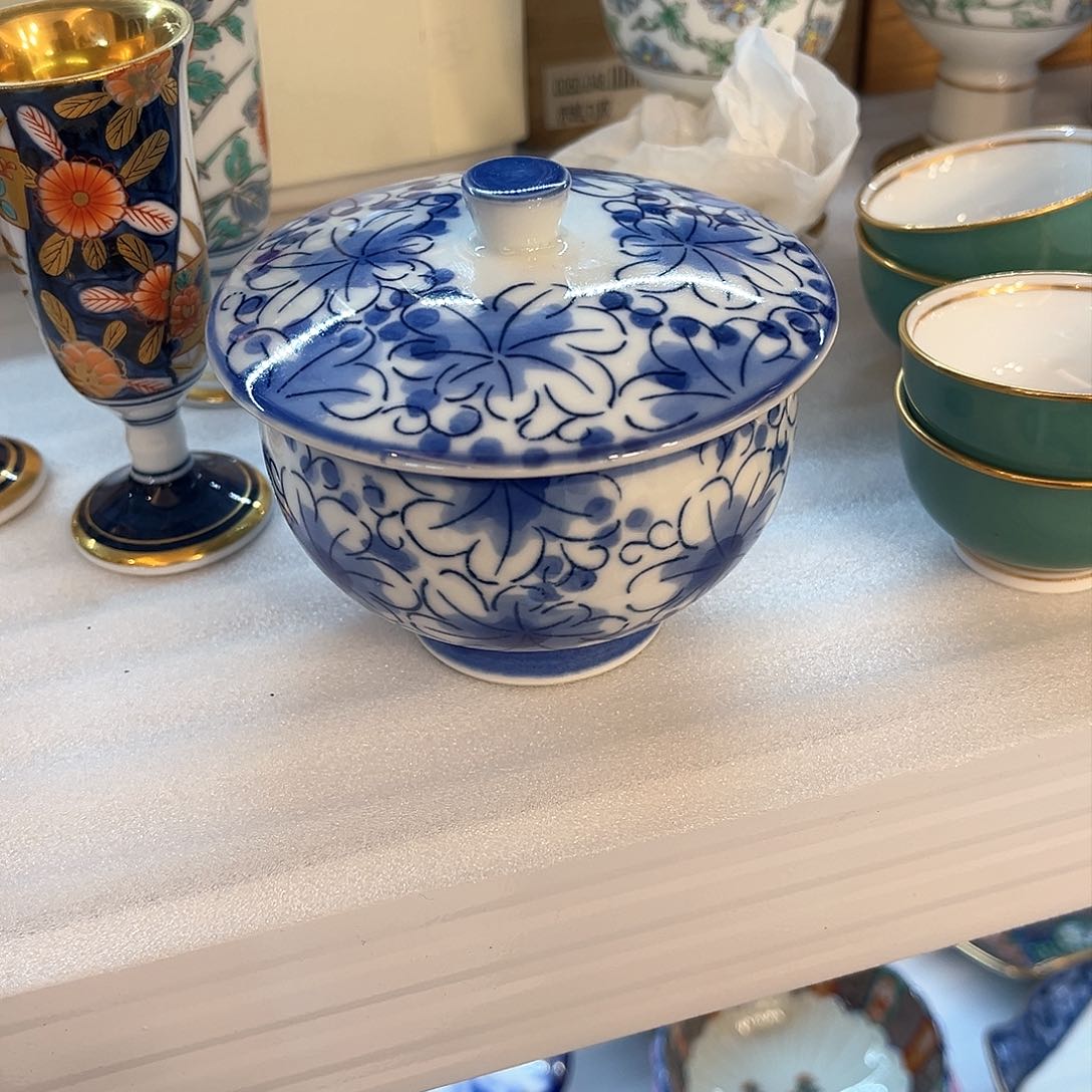 盖碗在一起就是要开心的一