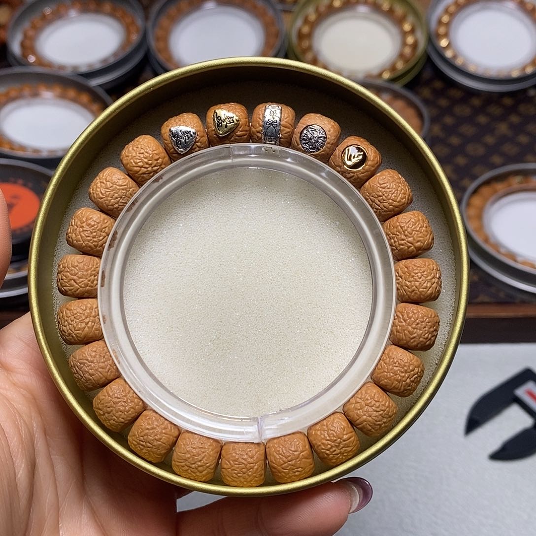 猴头核桃手串365号10左右五标蛇鳞满天星全品