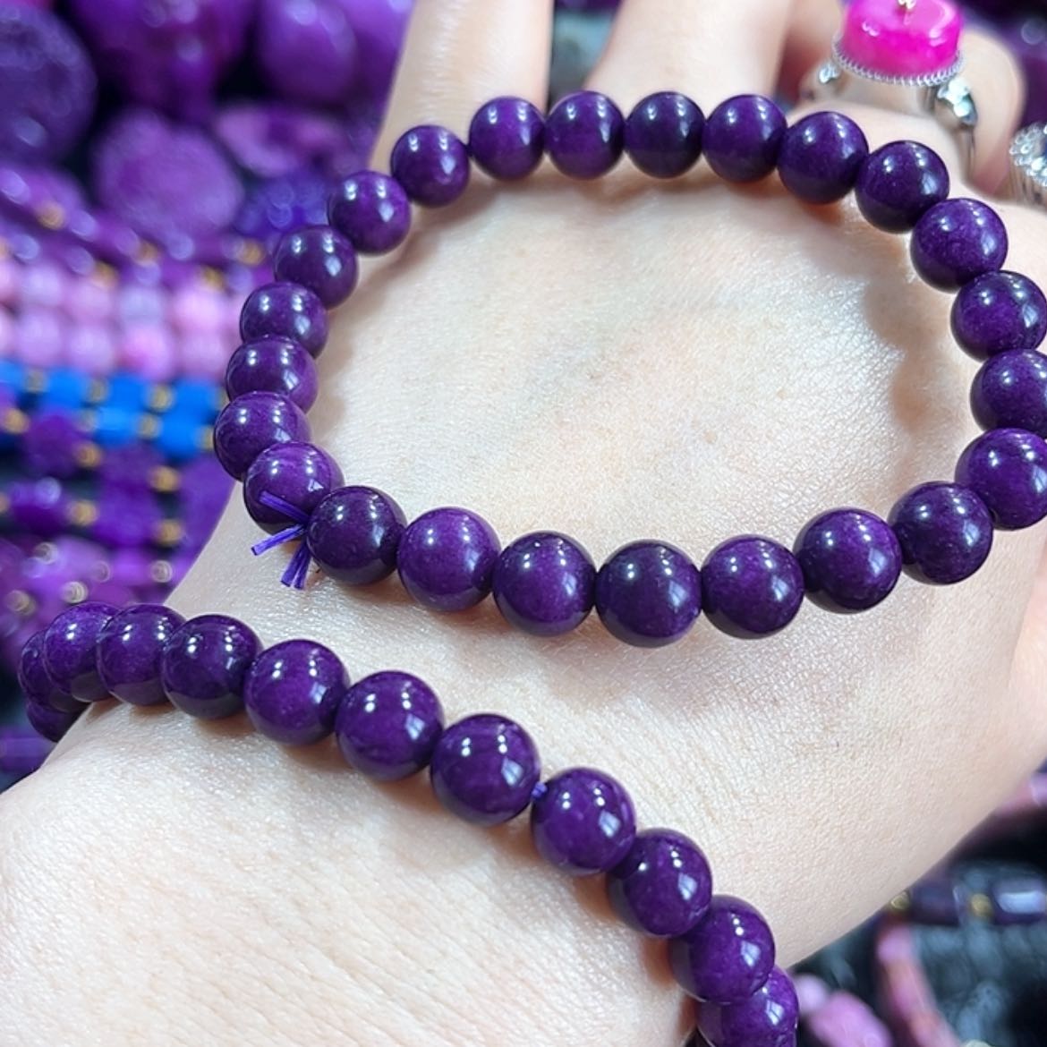 【闪购商品】琉璃颈饰舒具石老油料帝王紫丝绒玉华单圈卡8爆款