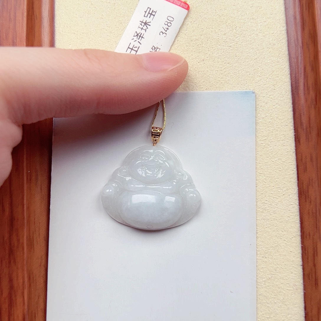 翡翠颈饰18K金镶嵌佛公