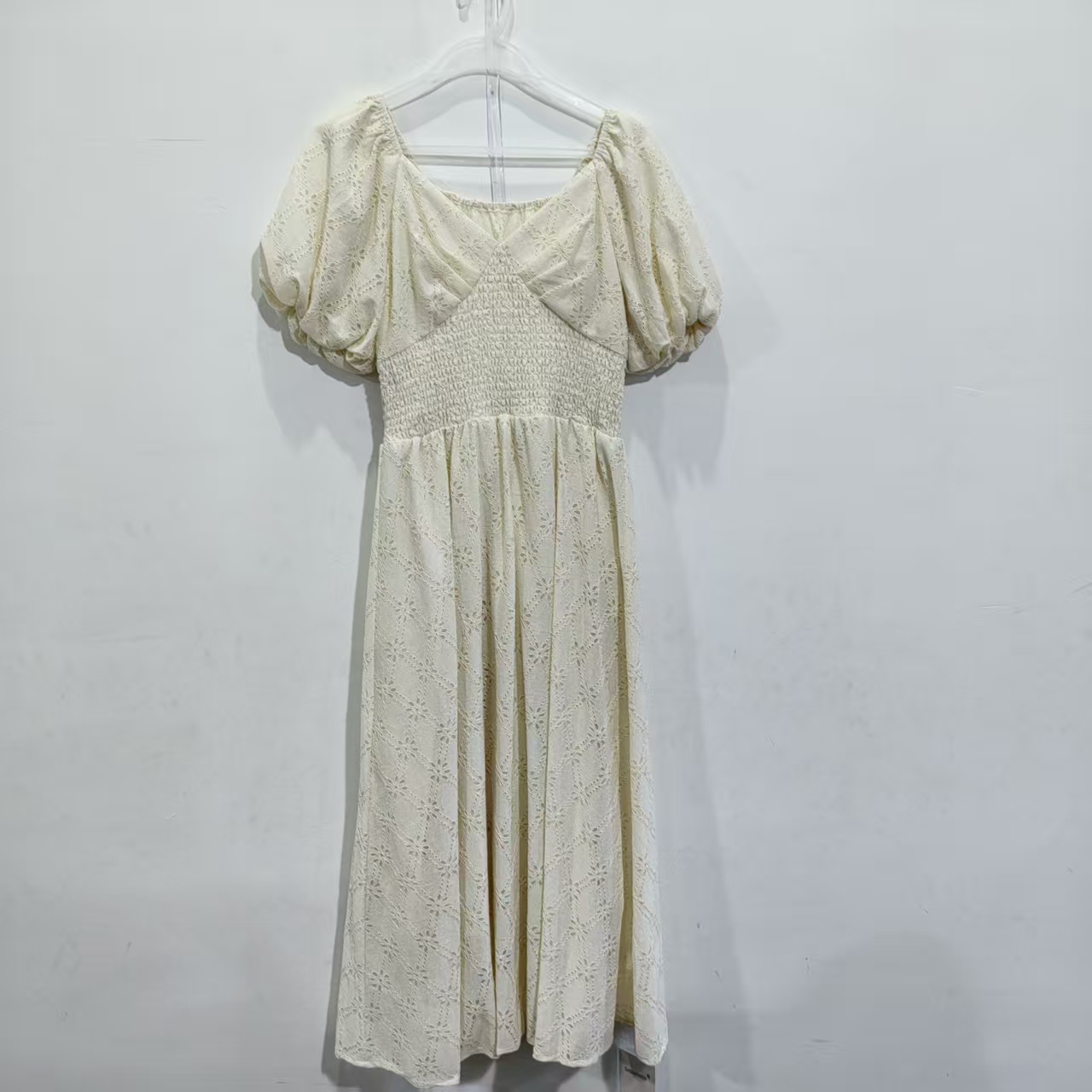 4091 V领简约连衣裙