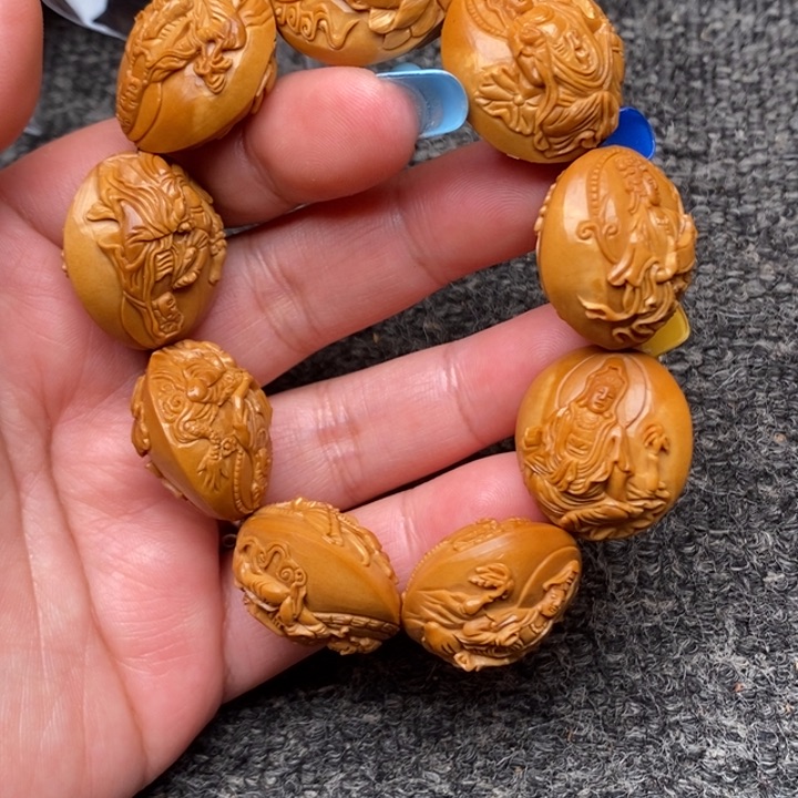 吊坠橄榄核离开了健健康康快快乐乐