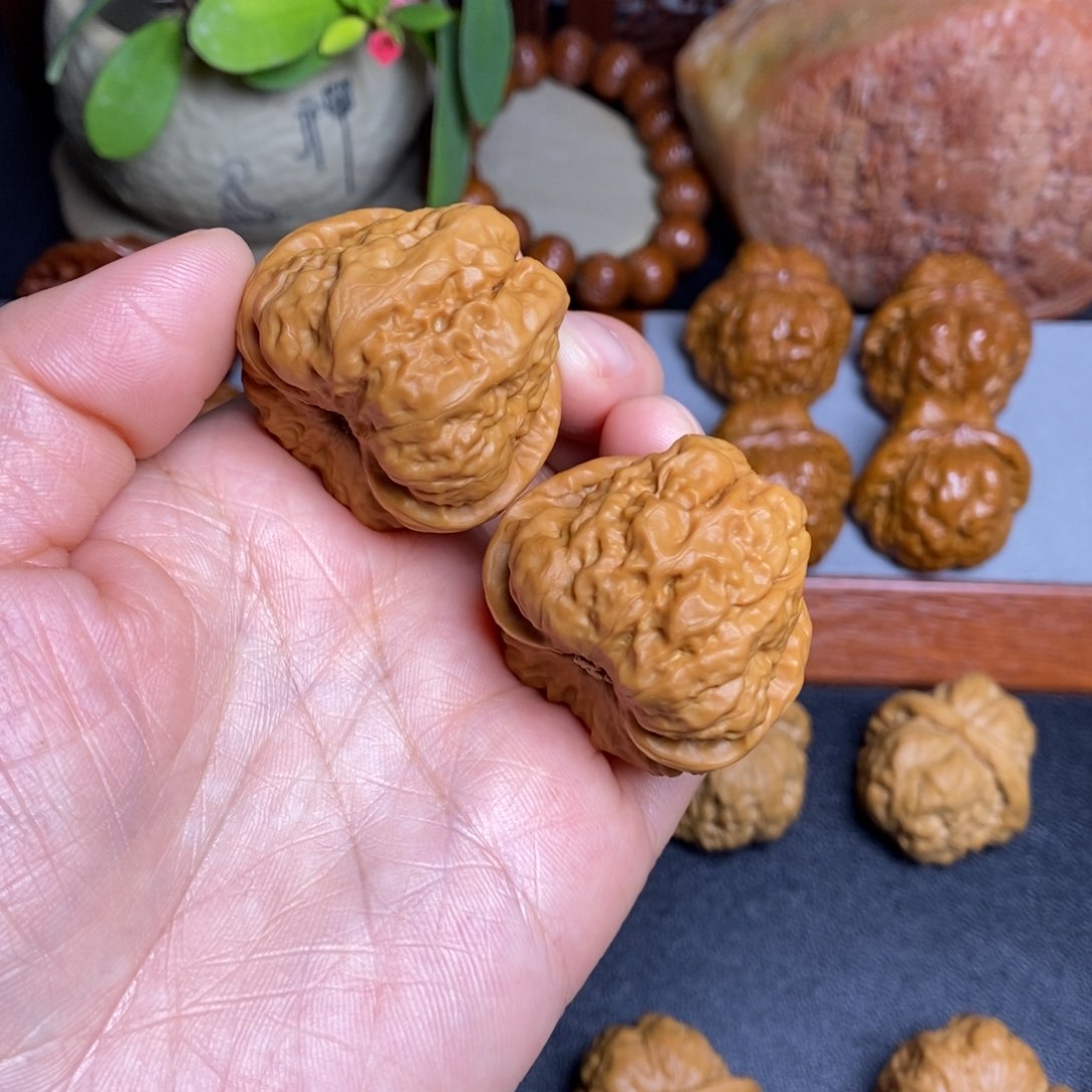 文玩核桃把件38蛤蟆头