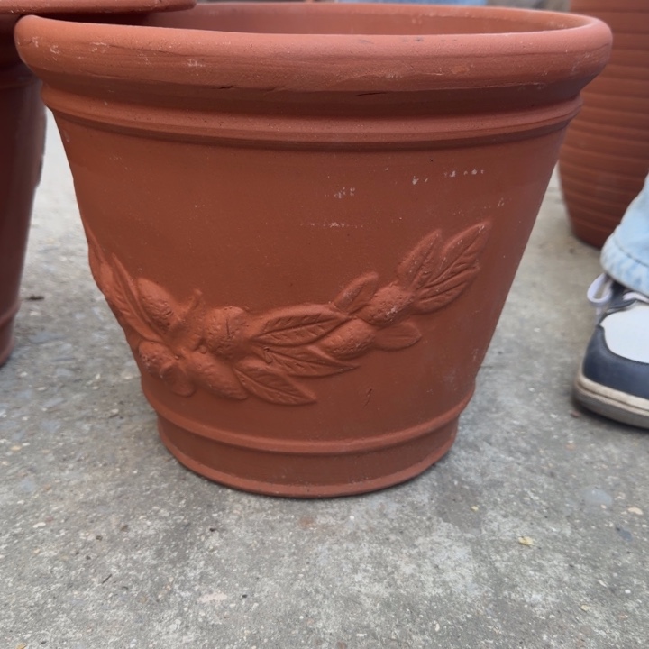 紫砂花盆口30高25宜兴紫砂瑕疵粗糙花泥