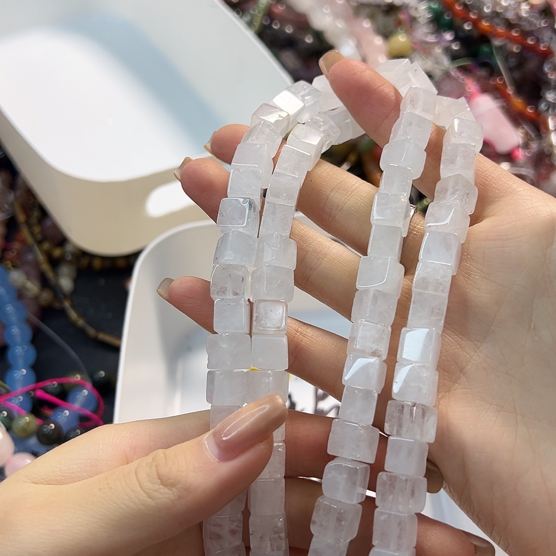 玛瑙/玉髓合金珠宝半成品白水方糖一条
