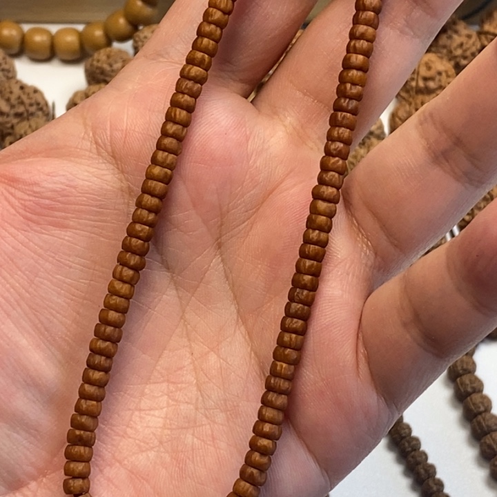 金刚菩提吊坠手盘百香药片