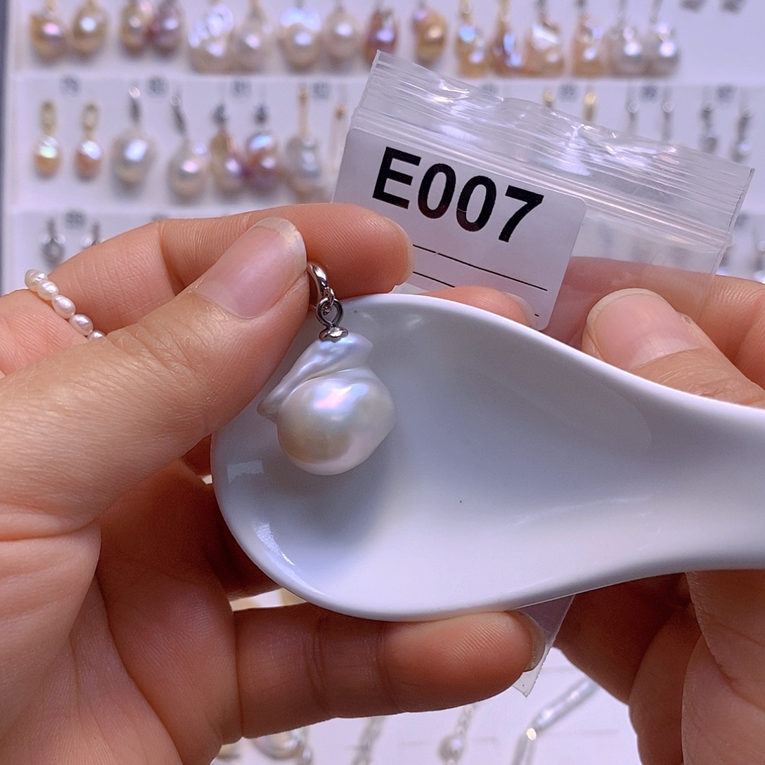 淡水珍珠颈饰银S925镶嵌