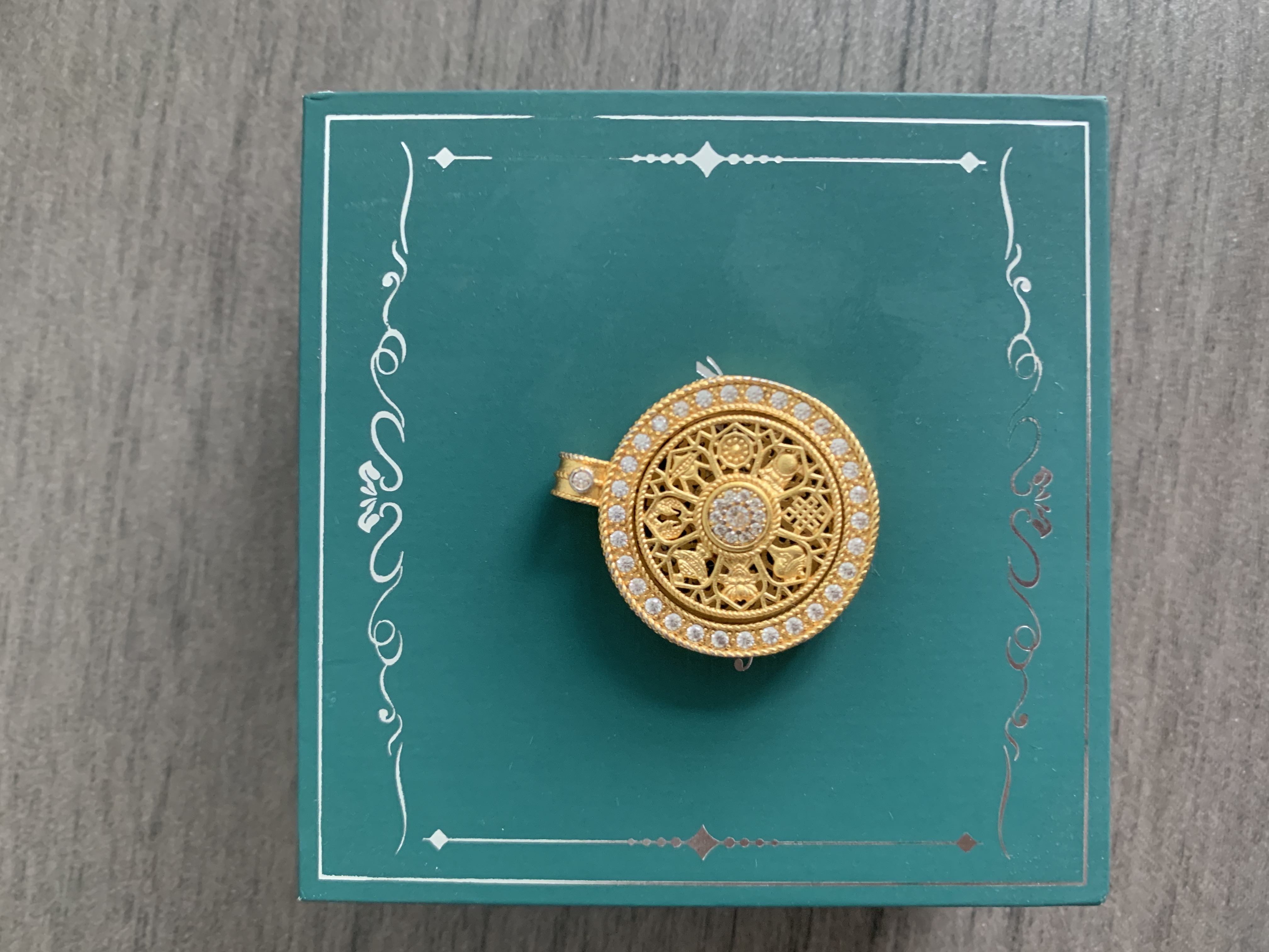 八宝罗盘吊坠aaa19