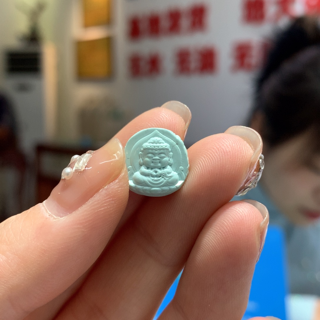 绿松石配饰未镶嵌